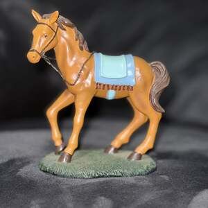 HAWTHORNE VILLAGE THOMAS KINKADE NATIVITY SILENT PRAISE & FAITHFUL HORSE EVC